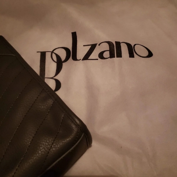 BOLANZO BNWT PURSE WITH GRAY - Picture 3 of 4